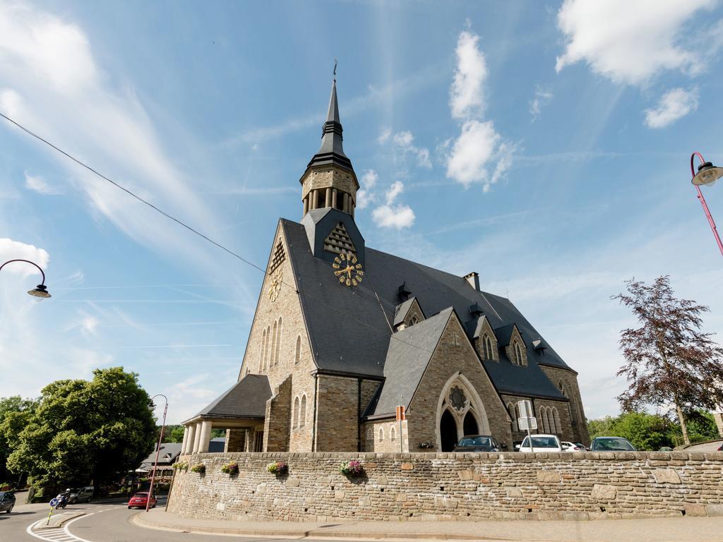 Holiday home A Beautifully Renovated Mansion In The Ardennes *